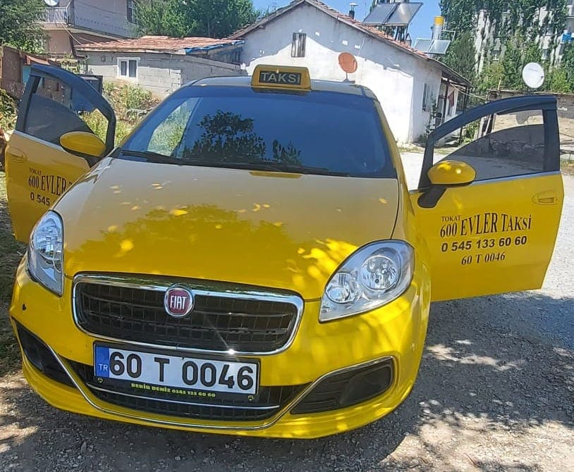 Image of a taxi car 